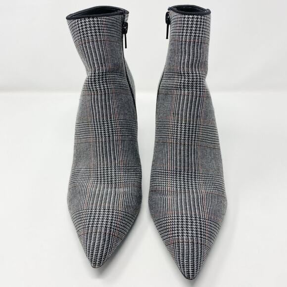Cabi Black and Gray Plaid Pointy Toe Ankle Booties Side Zip Women's Size 8 EUC - Picture 3 of 9